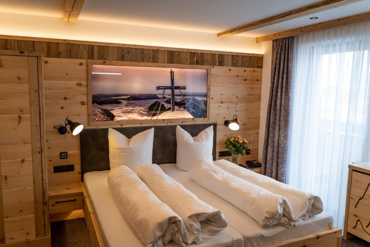 Hotel Huber Hochland マウラッハ エクステリア 写真
