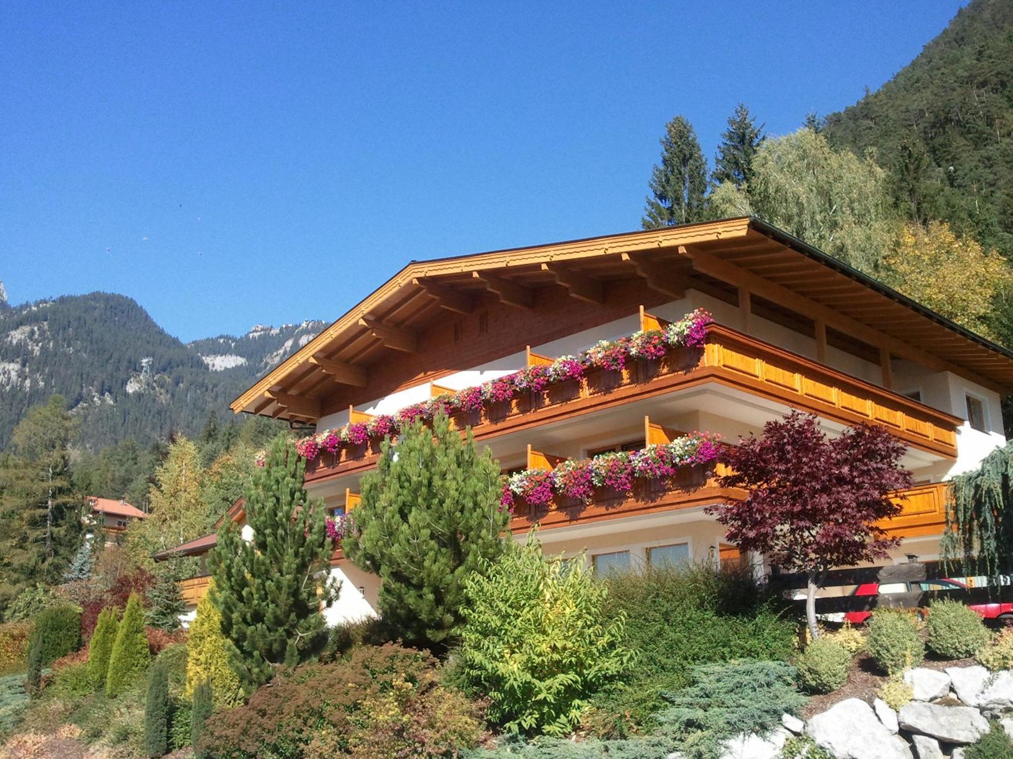 Hotel Huber Hochland マウラッハ エクステリア 写真