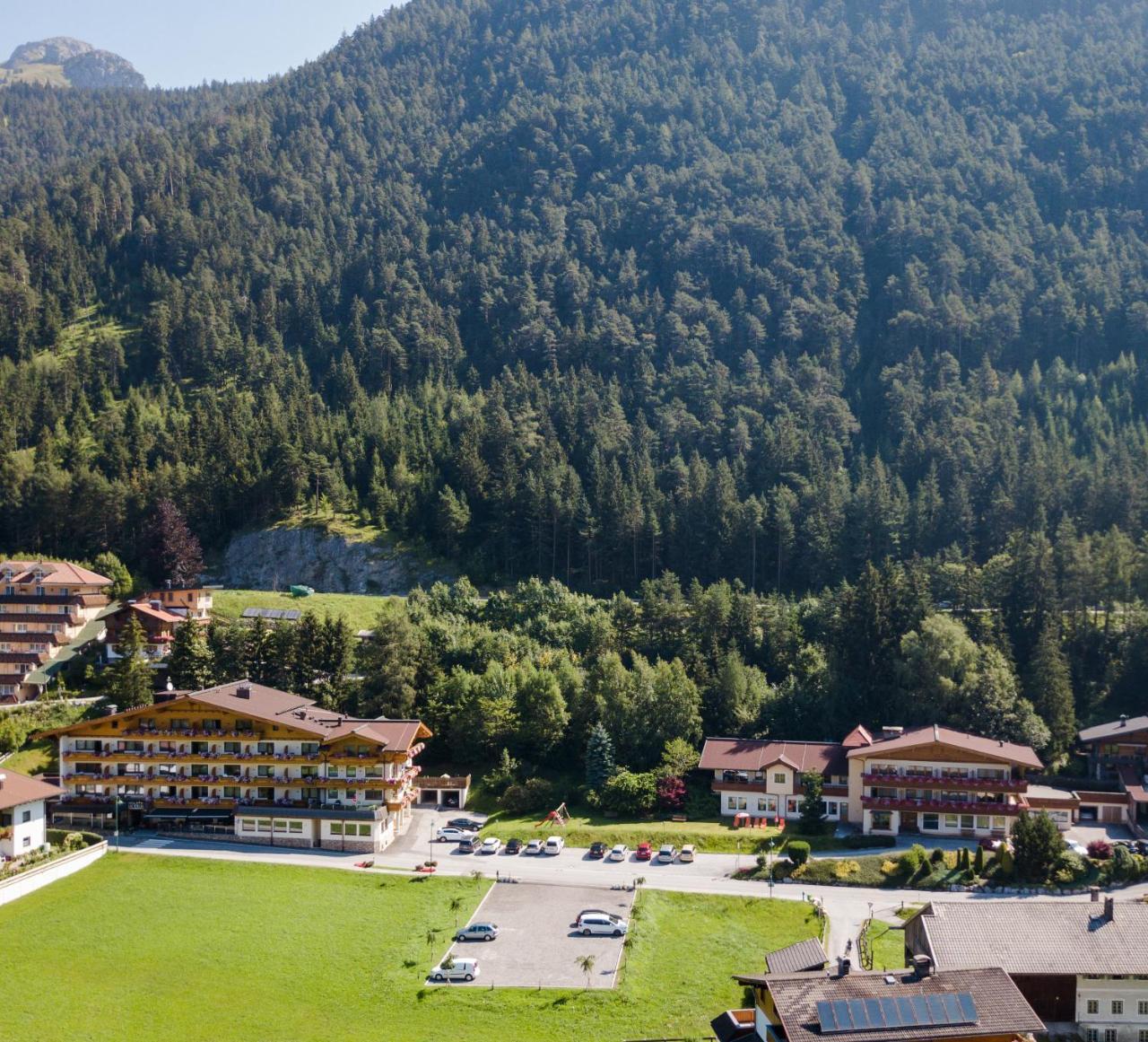 Hotel Huber Hochland マウラッハ エクステリア 写真