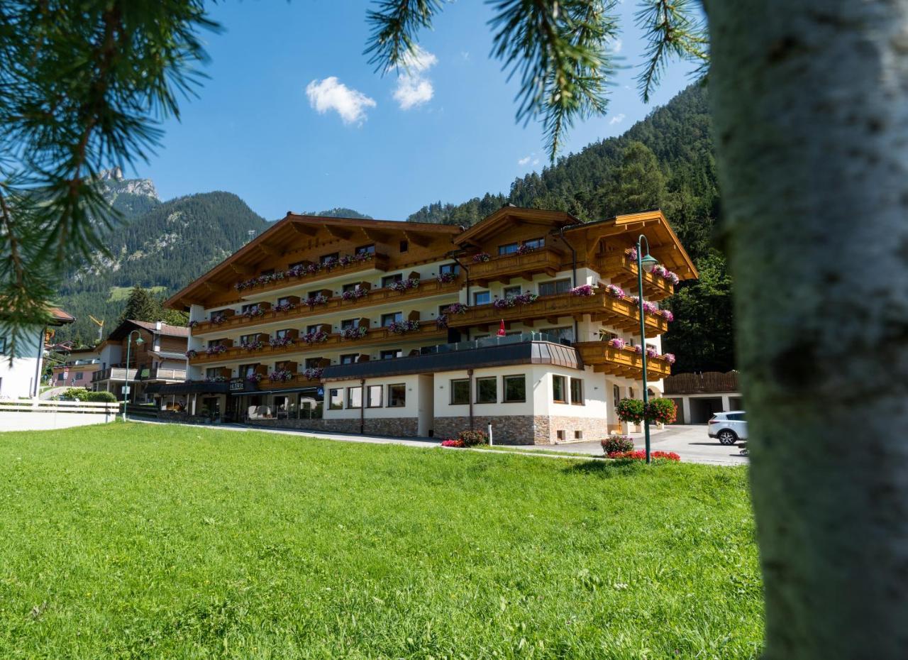 Hotel Huber Hochland マウラッハ エクステリア 写真